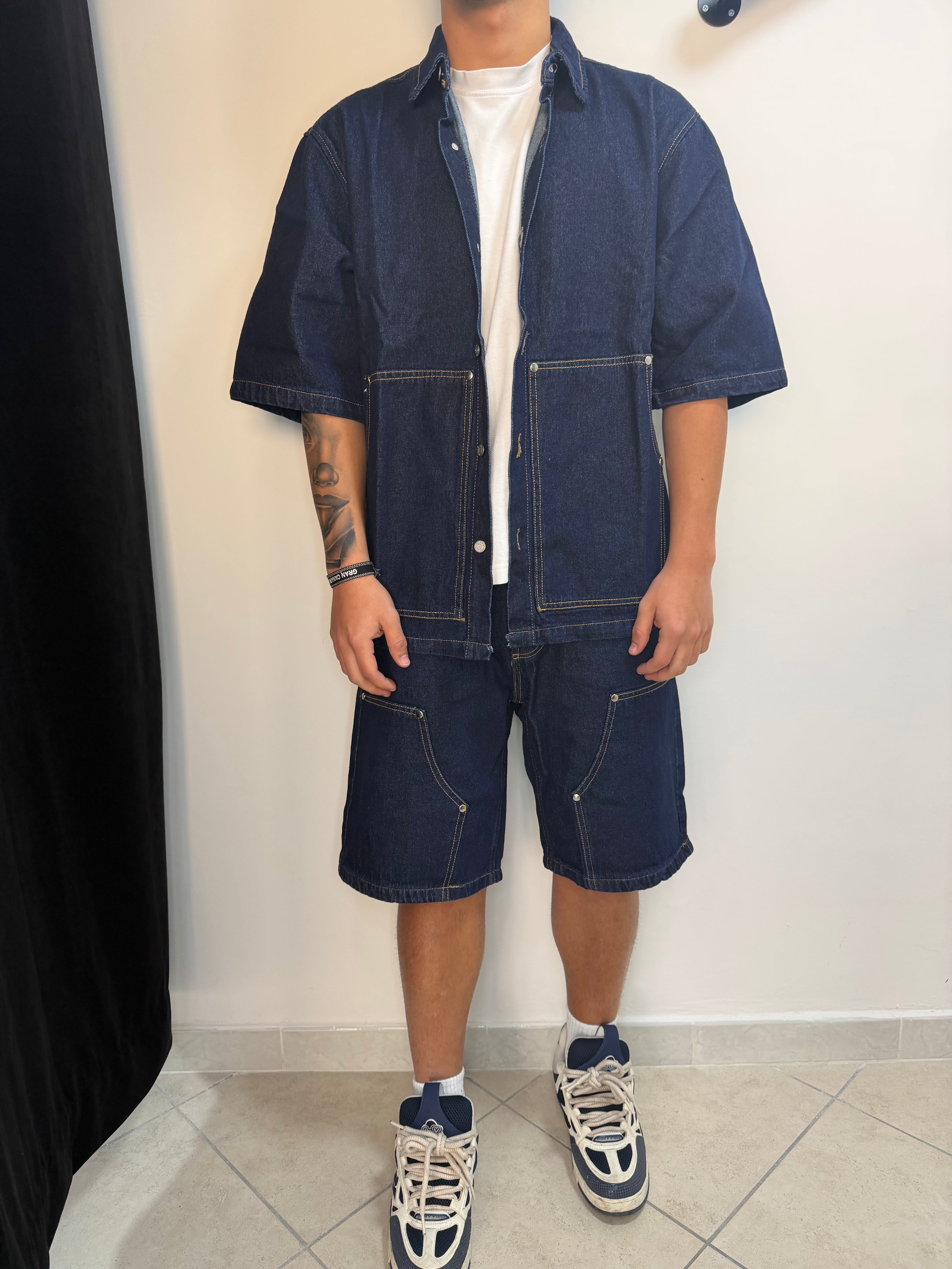 Completo in denim