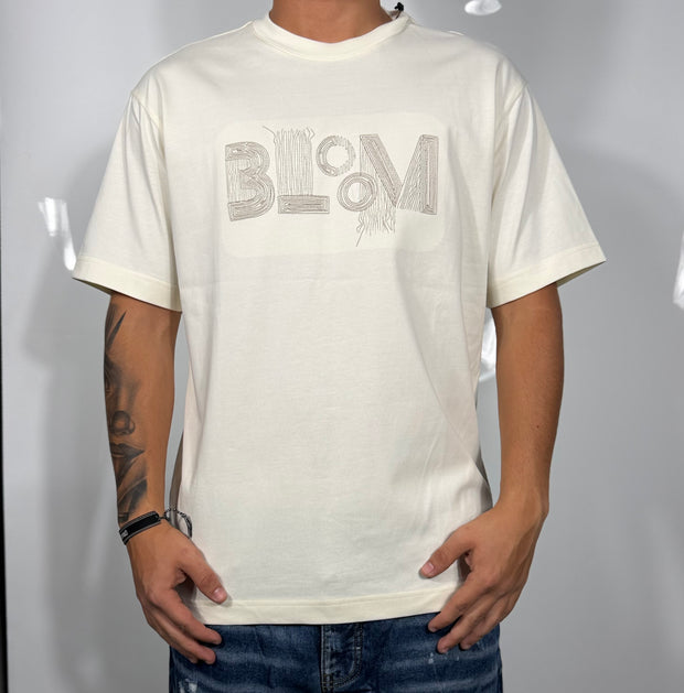 T-shirt ricamo
