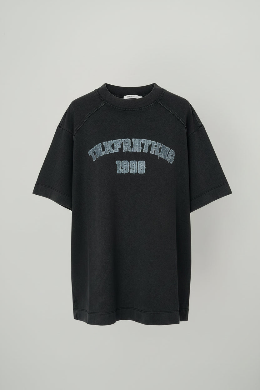 T-shirt jeans
