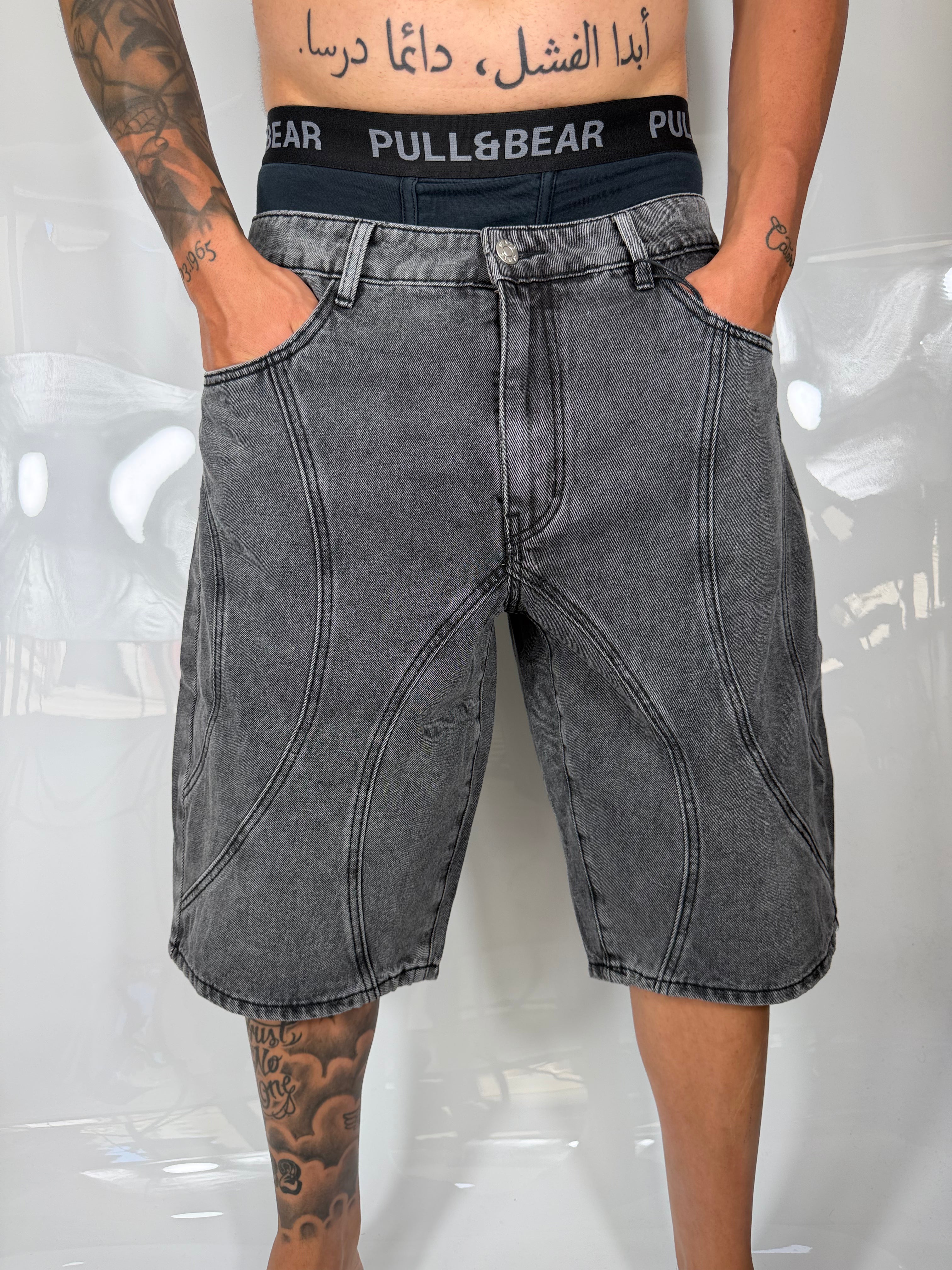 Bermuda black con strisce